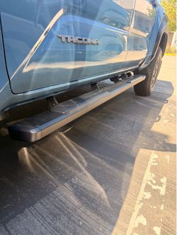26 Toyota Tacoma side steps.