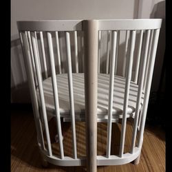 Mini Crib