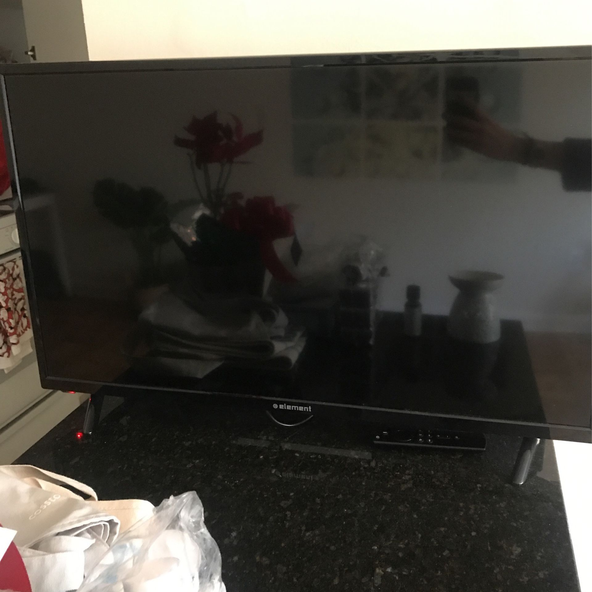 32” Smart TV