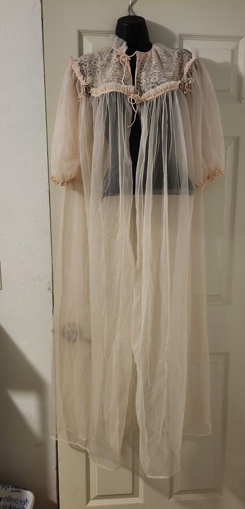 Vtg Peach Nighty/Robe