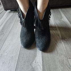 JOIE Genuine black suede cushioned footbed leather fringe comfortable boots heels. In great like new condition. Worn twice. 