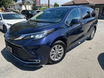 2023 Toyota Sienna