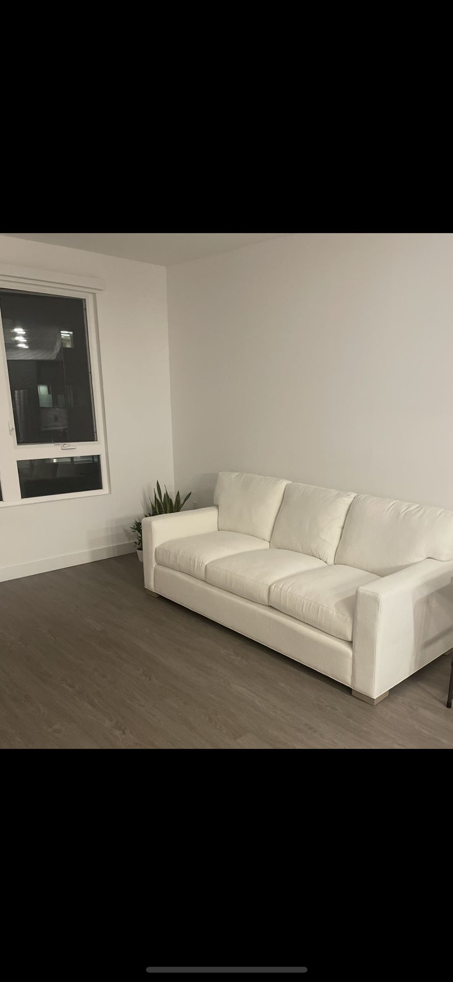 Axis 3-Seat 88" Sofa