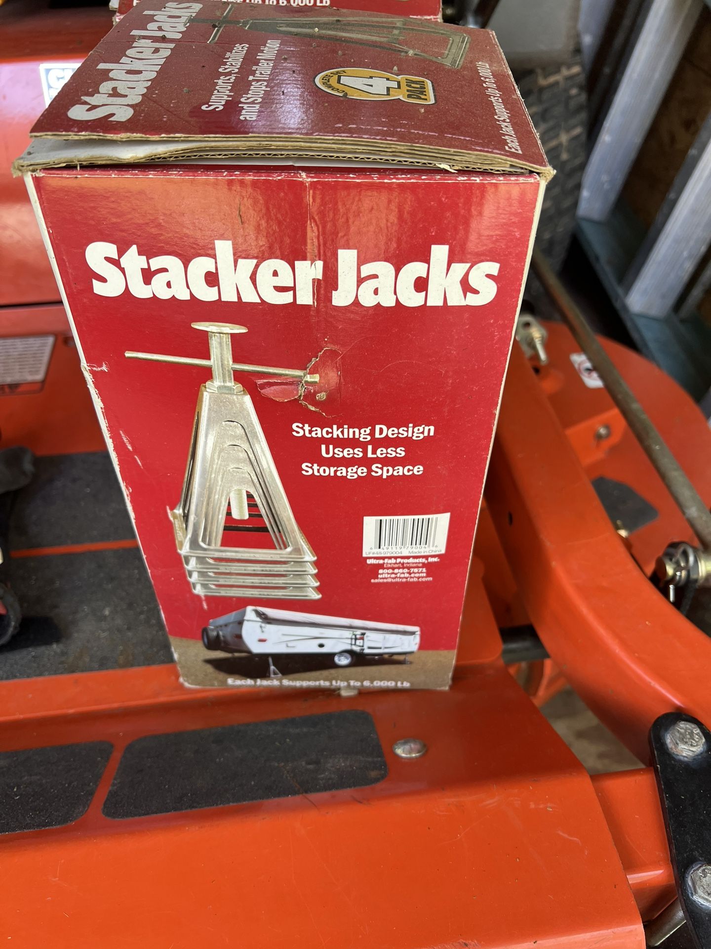 Stacker Jacks