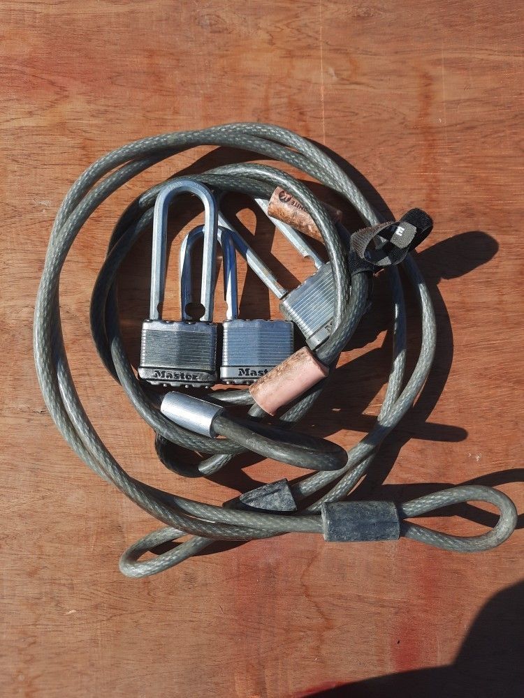 Master Locks & Cables Set