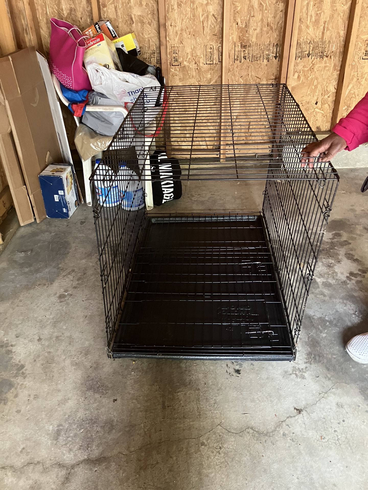 Large dog kennel 