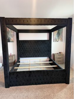 King size bed