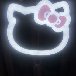 Impressions vanity Hello Kitty large size ring light