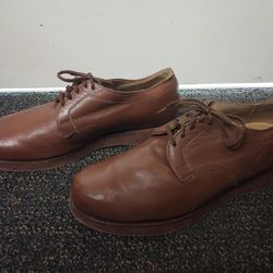 Men's Vibram Leather Shoes Size 11