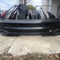 2019 - 2022 BLACK AUDI Q3 REAR BUMPER 83A 807 521 OEM - $1400