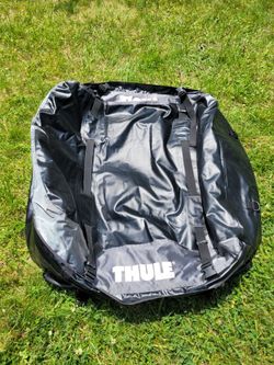 Thule Escape 845 soft cargo carrier