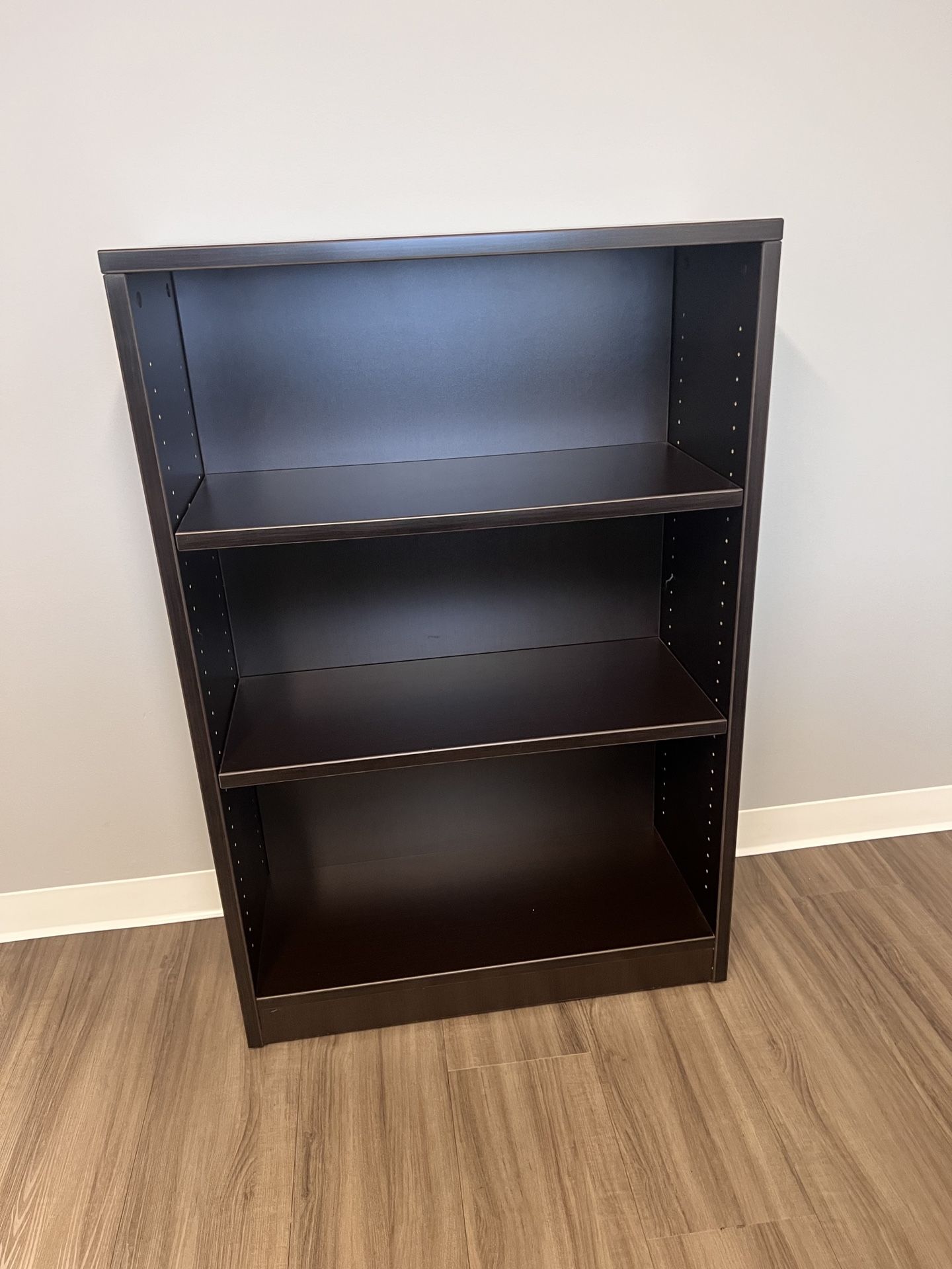 Bookshelf/Bookcase