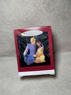 Hallmark Disney Pocahontas And John Smith Ornament