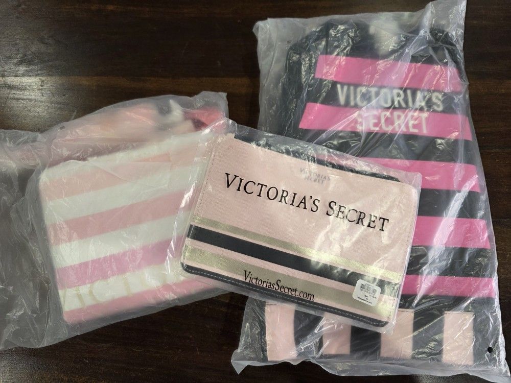 Brand New Victoria's Secret Bag Gift Set