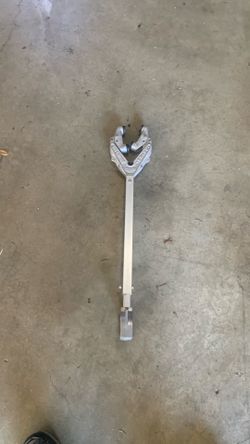Swivleze transom saver
