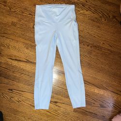 All In Motion Target Brand Yoga Pants / Leggings w/ pockets size Medium