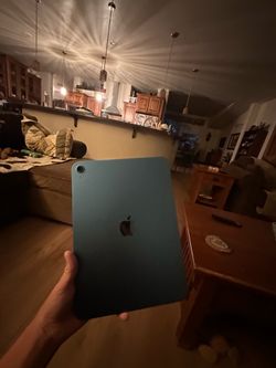 Apple iPad 10th generation