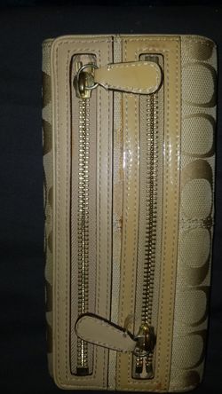 Coach tan and cream wallet