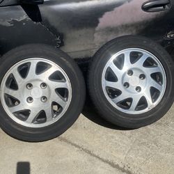 95-96 Honda Prelude 15x6.5 OEM Wheels
