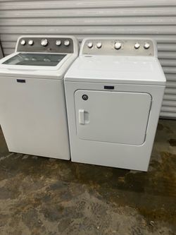 Washer and dryer mega capcity no Issues $300 set