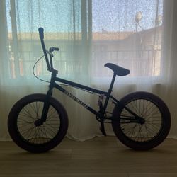 Purple venom elite BMX Bike 