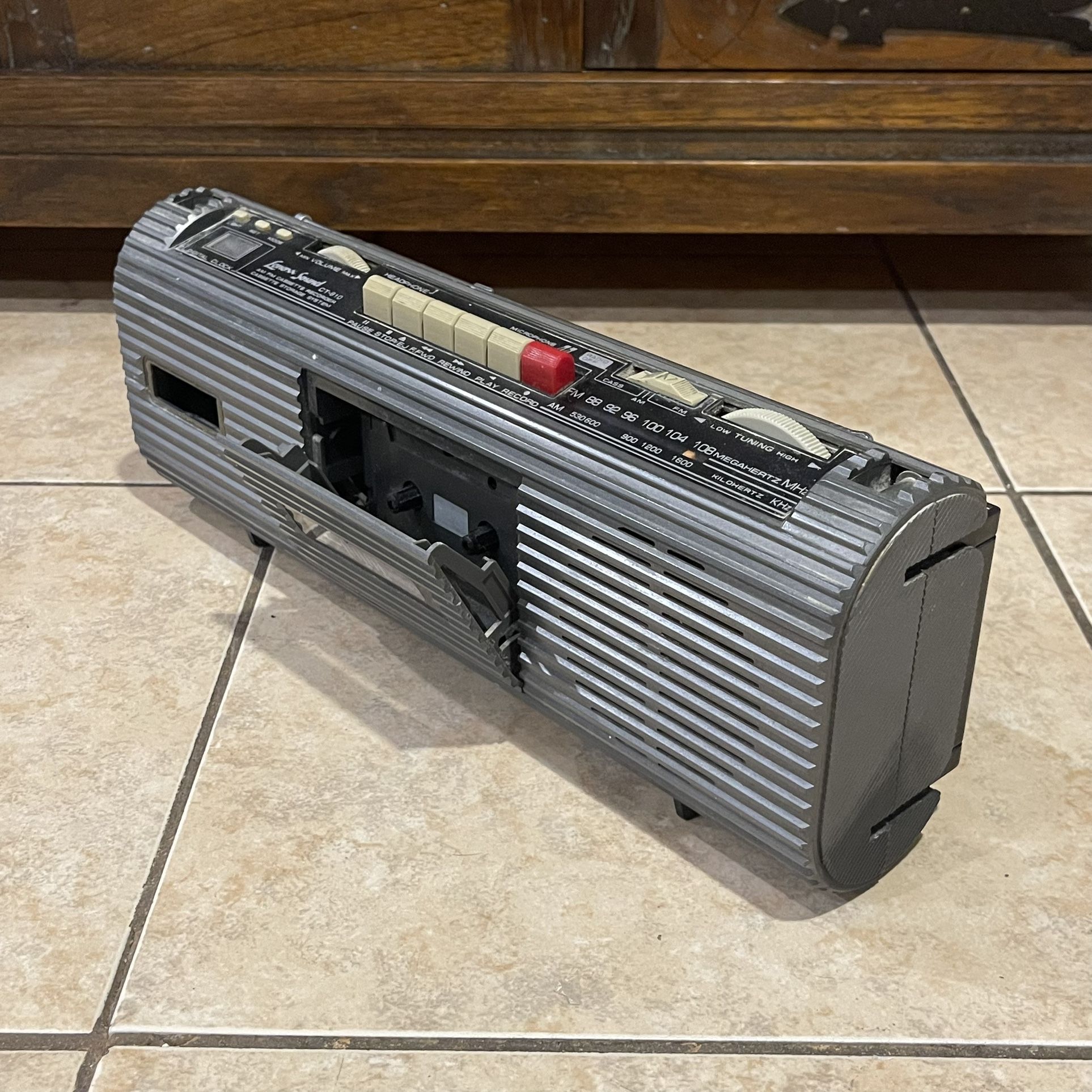 Lenoxx Sound CT-810 Radio & Cassette Recorder, Rare