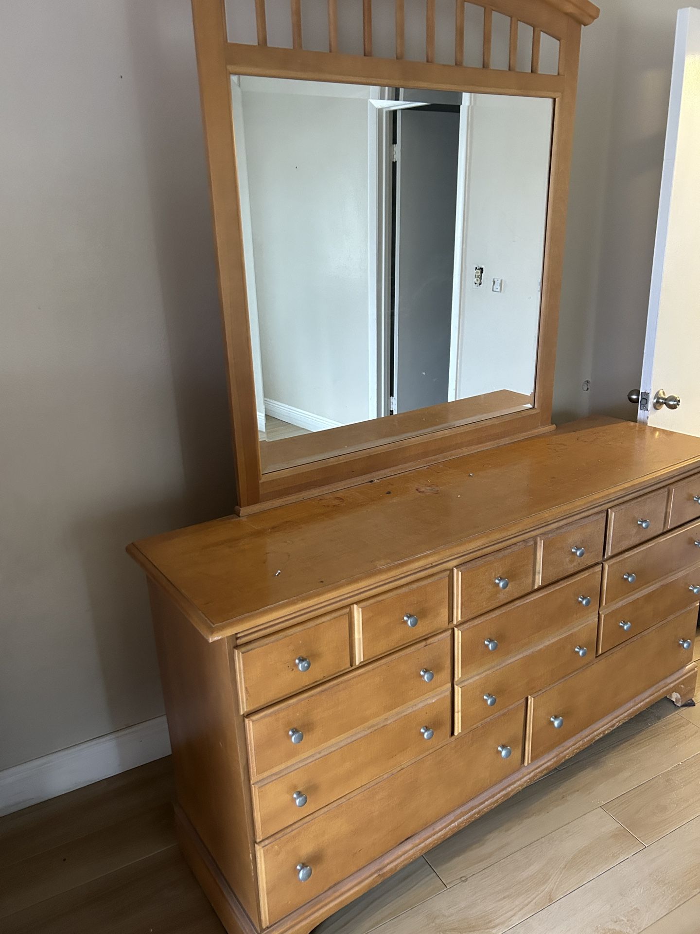 Dresser With Mirror In Miami 33174