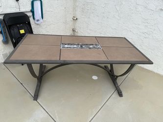 Outdoor table