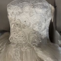 White by Vera Wang Size 12