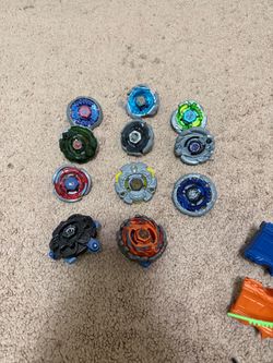 Beyblades (11 Beys)