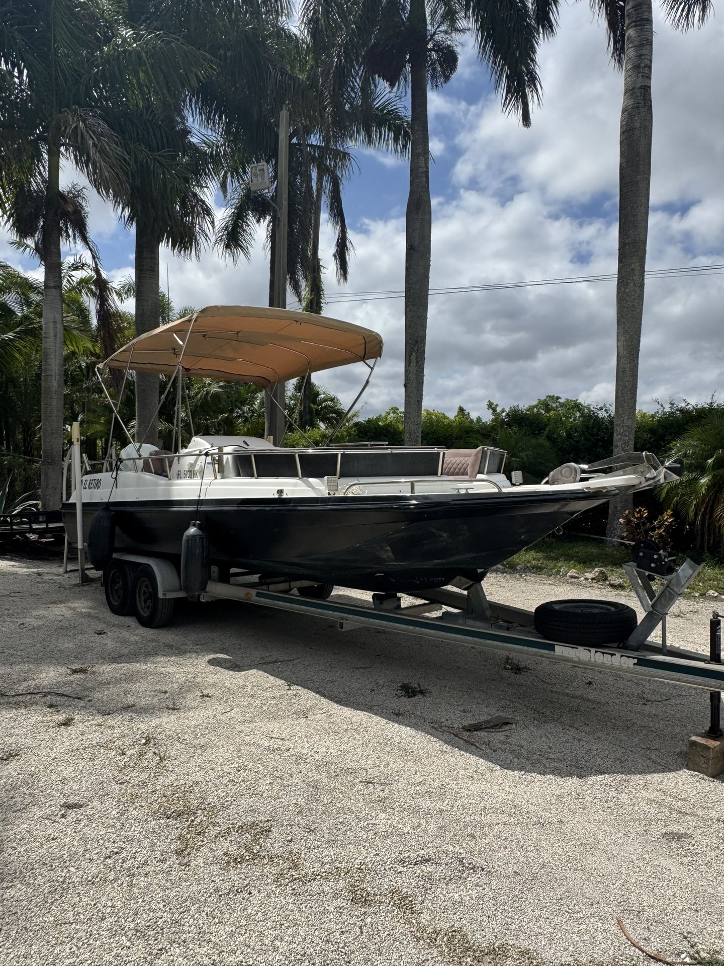 24ft Hurricane Deck Boat