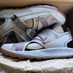 33% Retail Value For NEW IN BOX Women’s (10) CHACO Odyssey Sport Sandals(MIST QUAIL COLOR PATTERN)