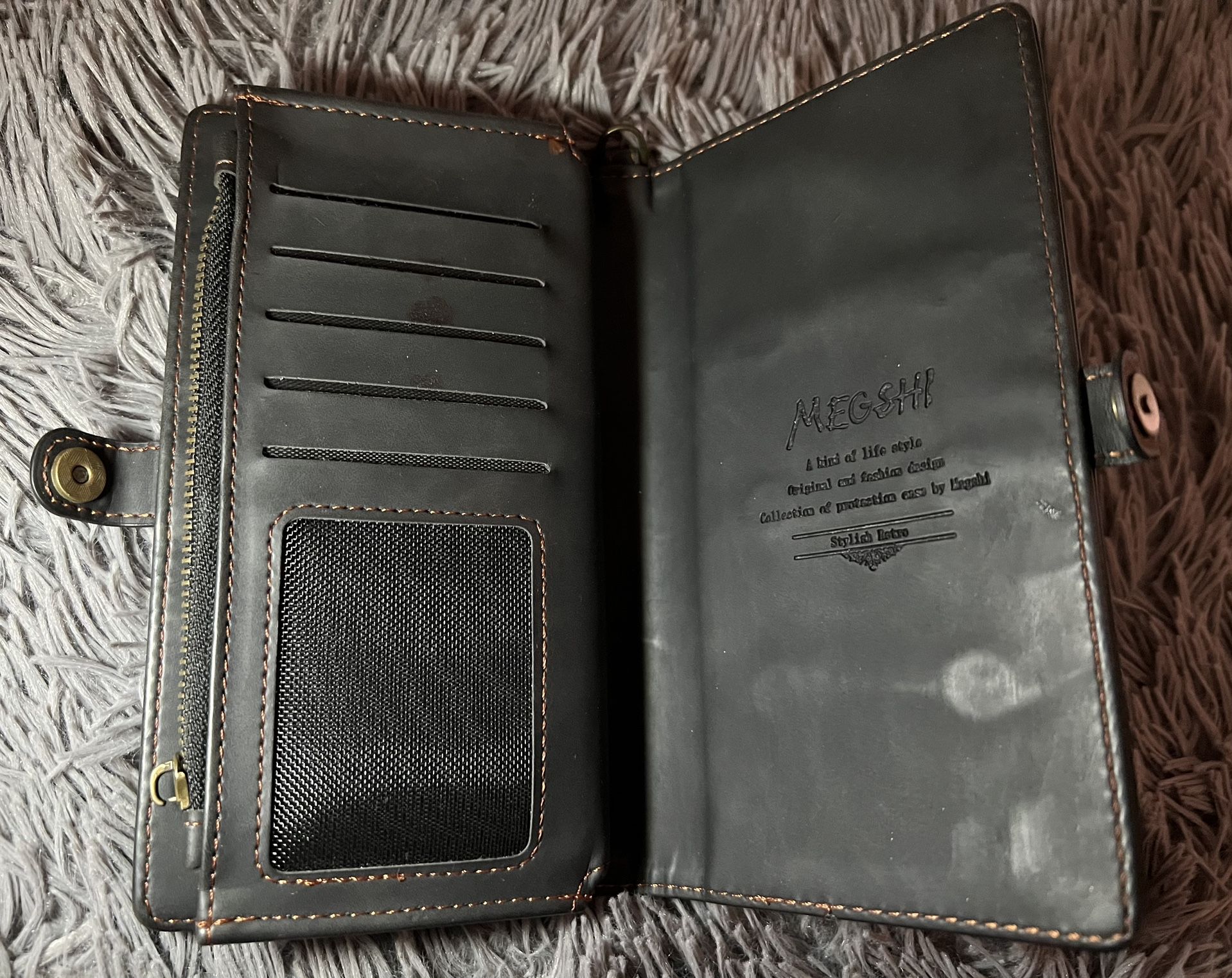 Woman Wallet ❗️Firm Price❗️