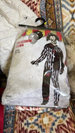 Freakshow clown costume