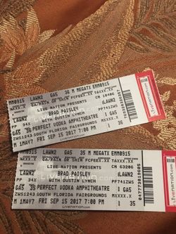 Brad paisley concert tonight