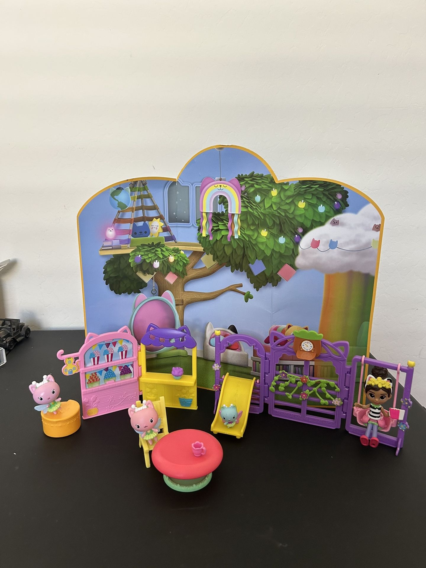 Gabby's Dollhouse Fairy Playground Snack Bar Toy Playset