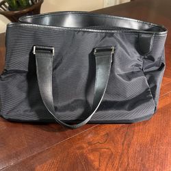 TUMI Black Nylon  Purse Bag Handbag Office Travel Pockets