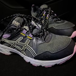 ASICS Gel Venture 8