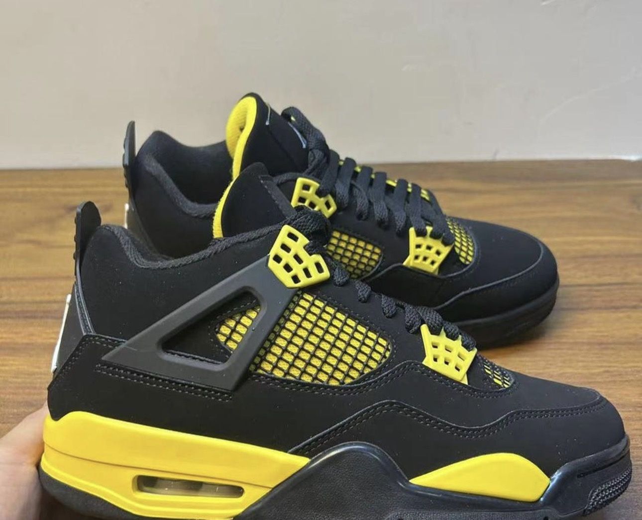 Thunder 4s