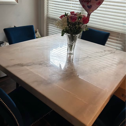 Dinning Room Table with 4 chairs