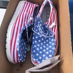 Hey dude men’s shoes