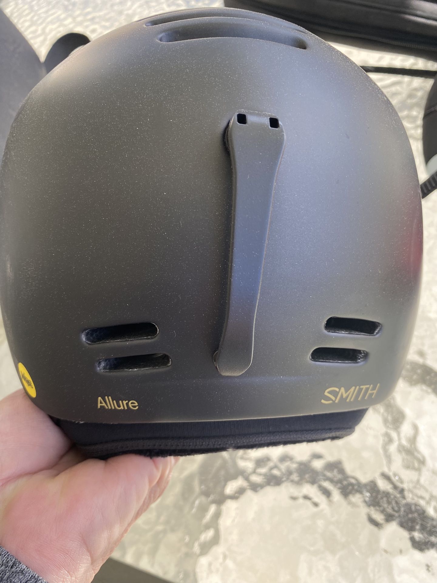 Smith Allure MIPS Helmet