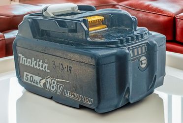Makita 18v 5.0Ah lithium-ion battery