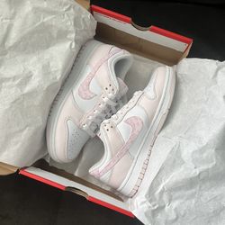 New Womens Nike Dunk Low
