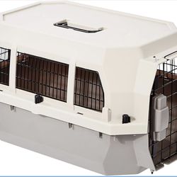 PET CARRIER BRAND NEW 