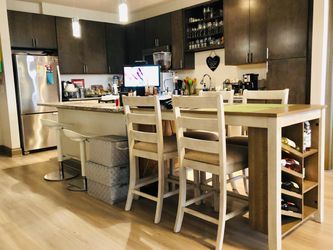 Dinning Room 4 Chairs Counter Height / Juego Comedor 4 Sillas Altura Counter