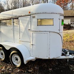 Horse Trailer - Stidham 2 Horse