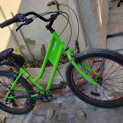 Fat tire Retrospect 7 speed beach Cruiser comfortable