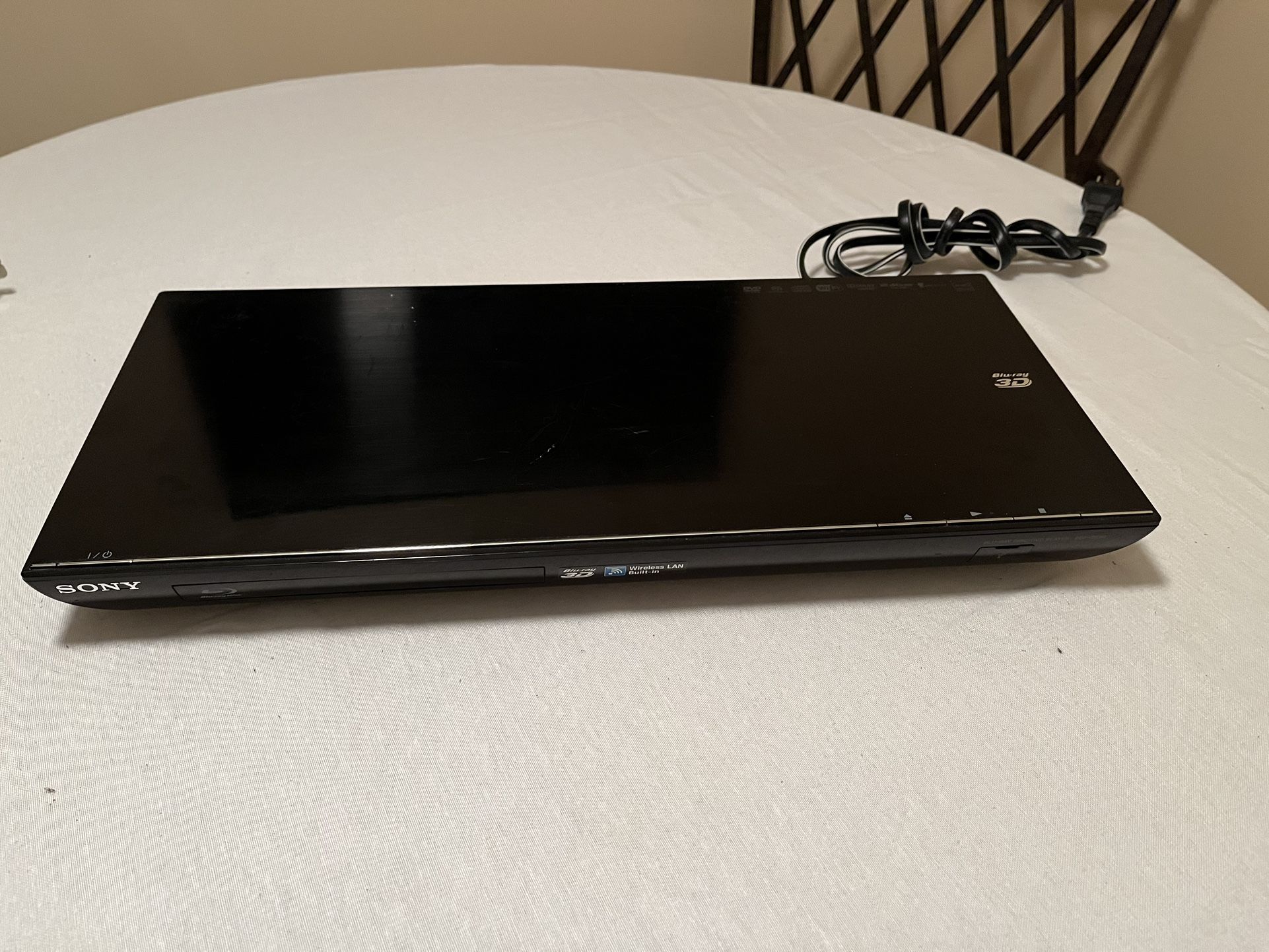 Sony Blu-ray disc/DVD player BDP–S590 no remote