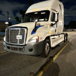2011 Freightliner Cascadia
